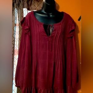 Burgundy ruffle print